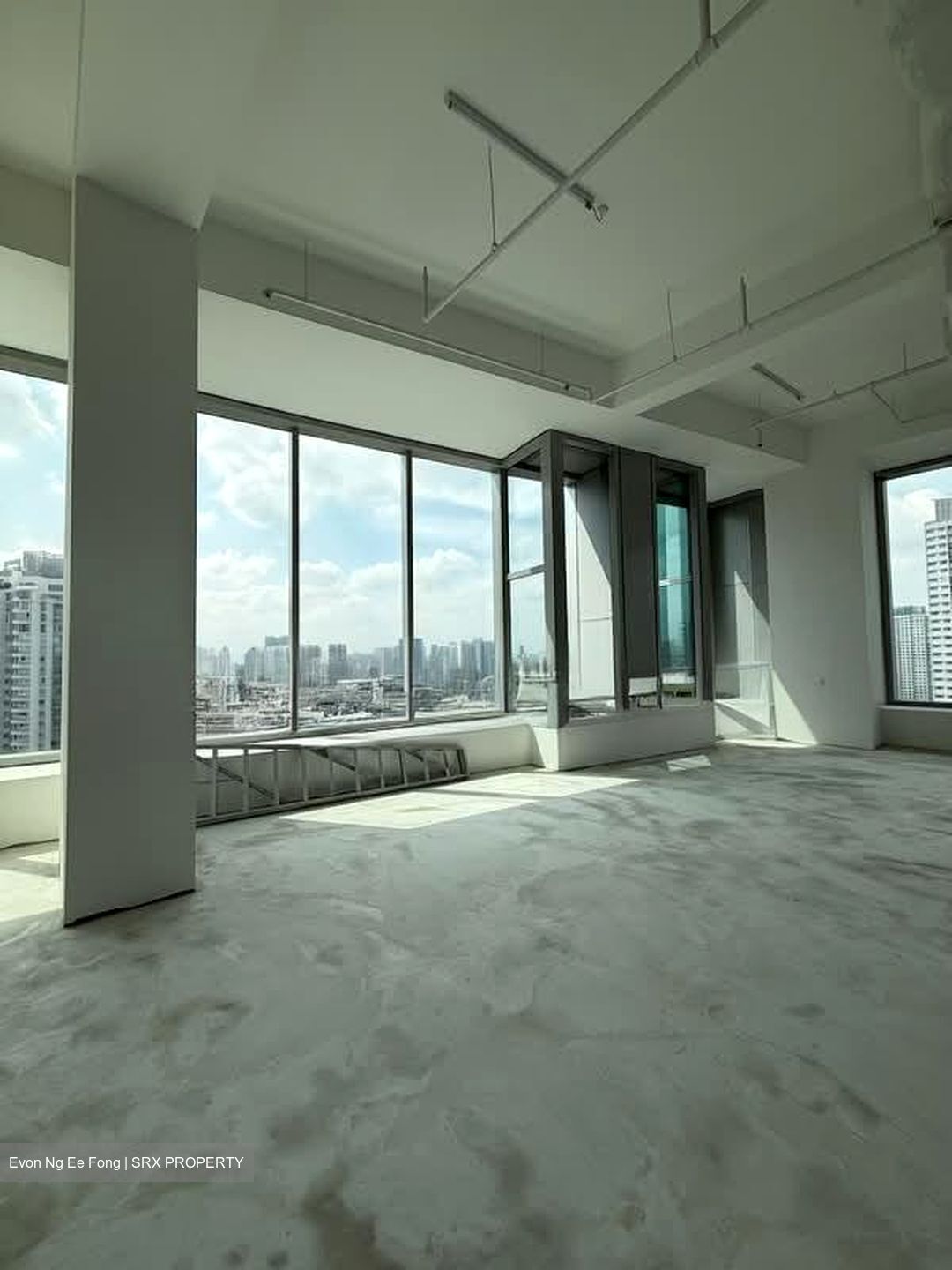 Arc 380 (D8), Office #575750401